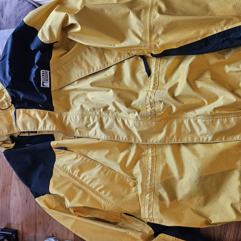 SIERRA Designs Yellow Goretex Jacket